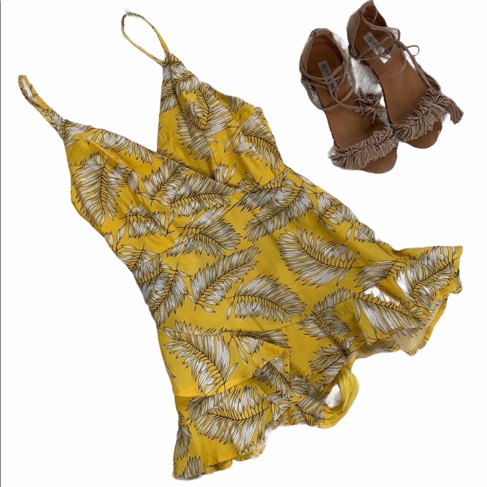 L'ATISTE Yellow Romper